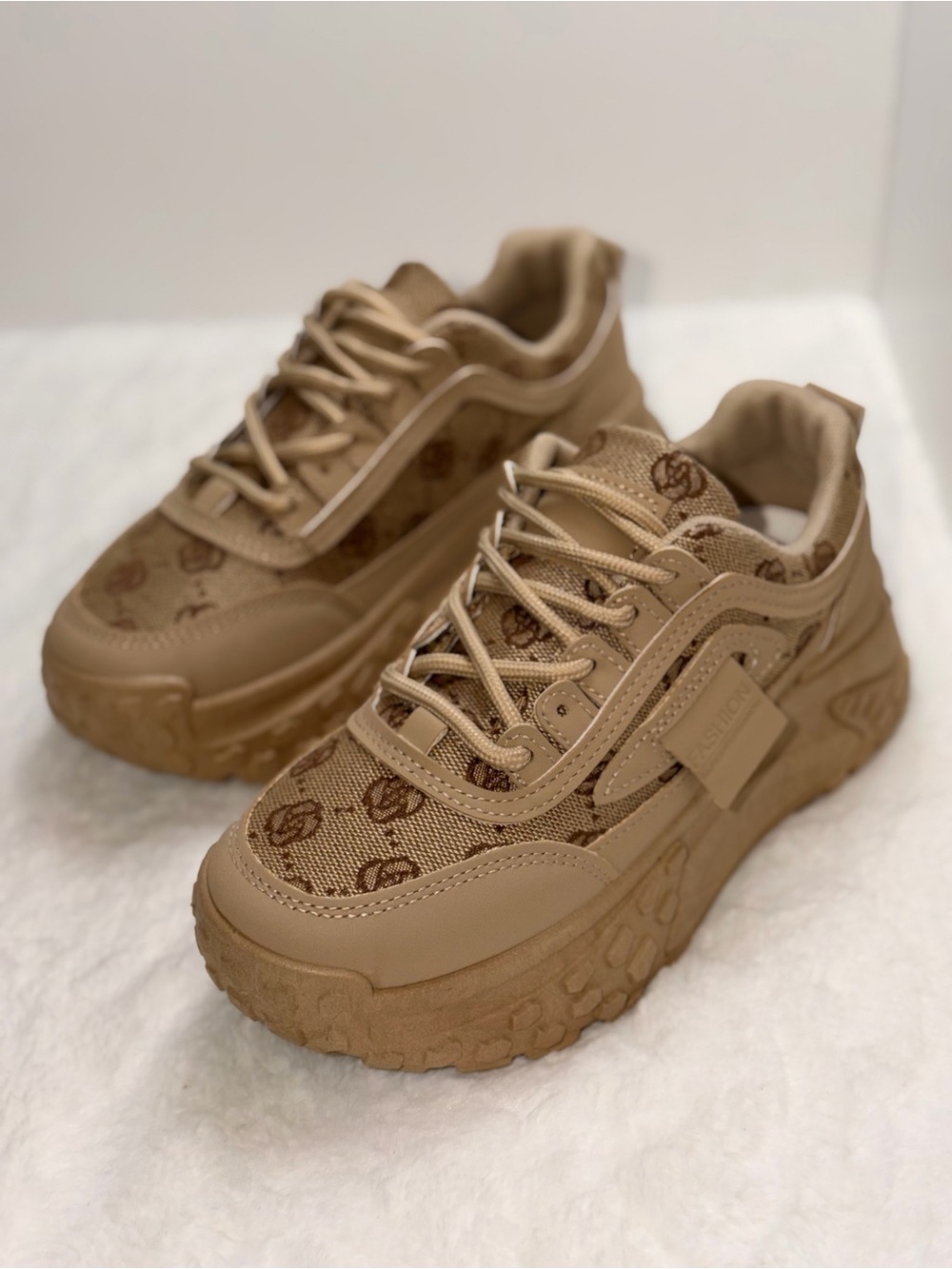 Women's Chunky Platform Sandals in Tan